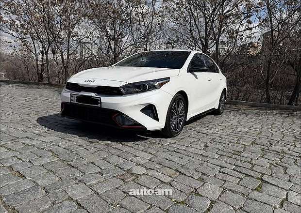 Kia Forte 2022 — լուսանկար 2