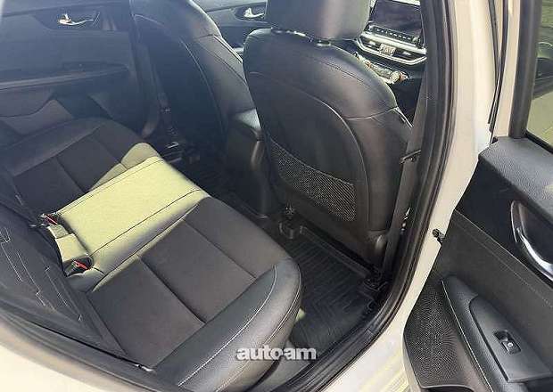 Kia Forte 2022 — լուսանկար 9