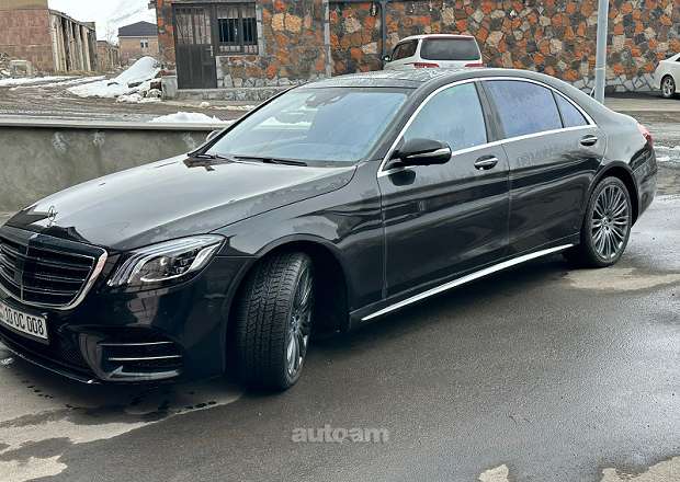 Mercedes-Benz S 550
