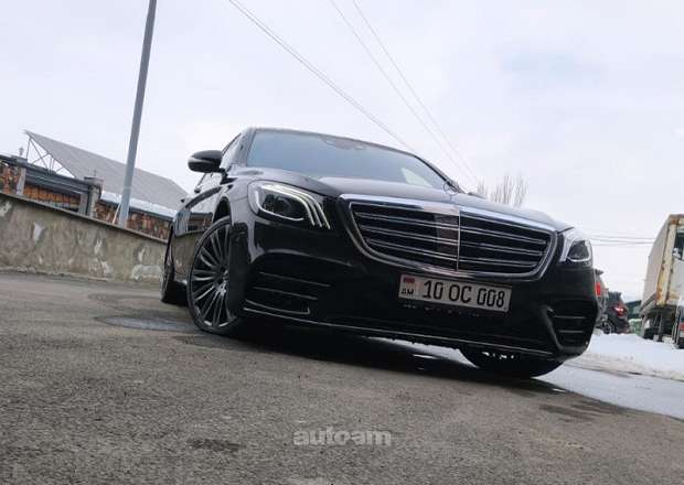 Mercedes-Benz S 550