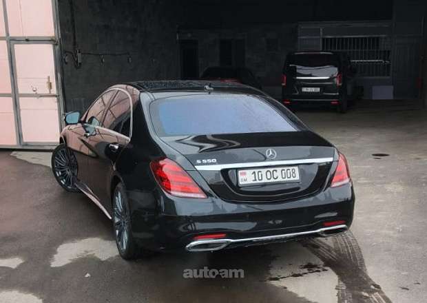Mercedes-Benz S 550