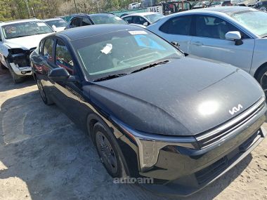 Kia K4  2025 