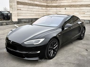 Tesla Model S  2022 