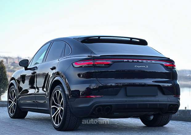 Porsche Cayenne Coupe 2020 — լուսանկար 6
