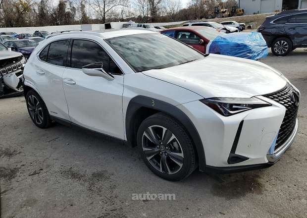 Lexus UX 200