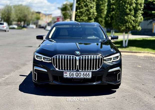 BMW 740