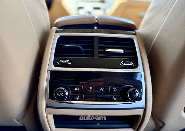 BMW 740