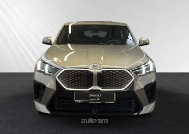 BMW IX2