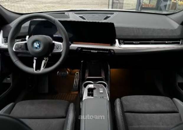 BMW IX2