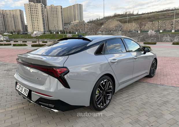 Kia K5