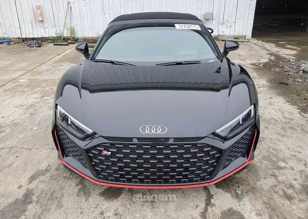 Audi R8