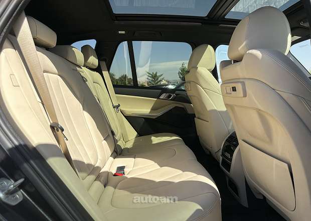 BMW X5 2021 — լուսանկար 10
