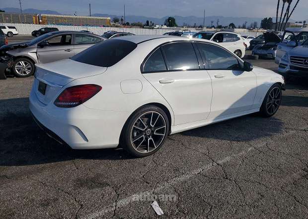 Mercedes-Benz C 300