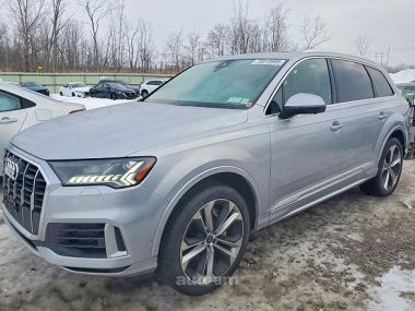 Audi Q7  2021 