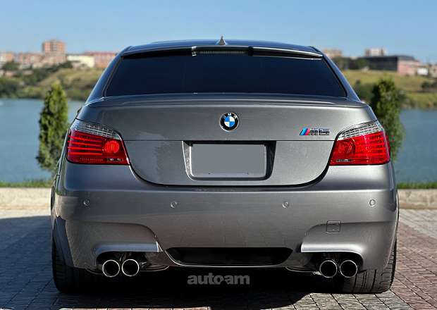 BMW M5 2008 — фото 5