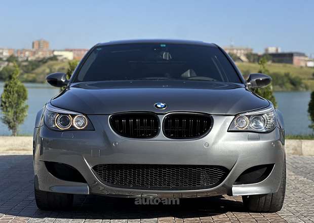 BMW M5 2008 — фото 2