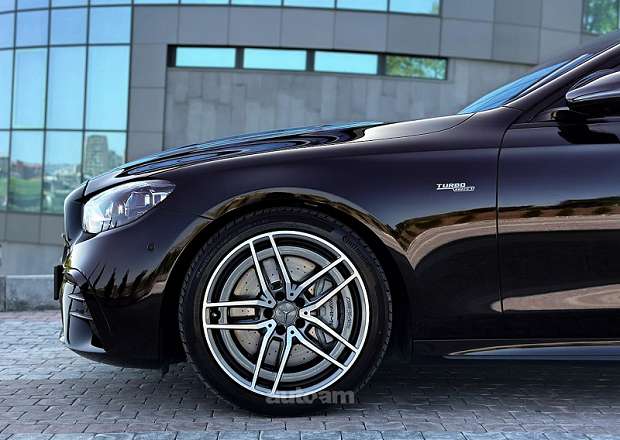Mercedes-Benz E 53 AMG