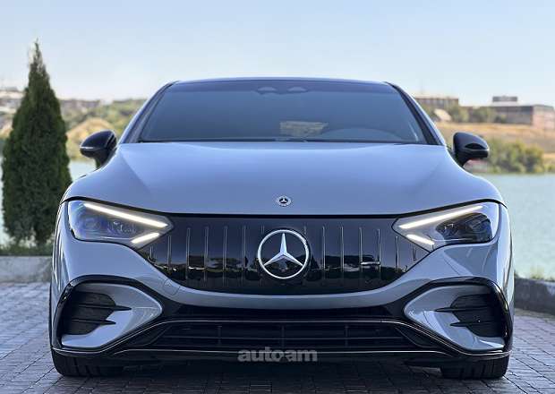 Mercedes-Benz EQE 53 AMG