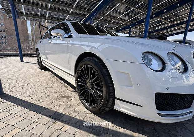 Bentley Continental Flying Spur