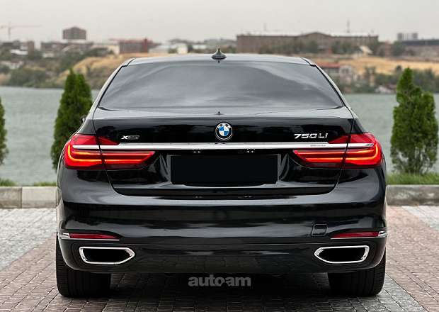 BMW 750 2017 — photo 5
