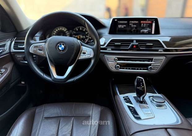 BMW 730 2017 — լուսանկար 4