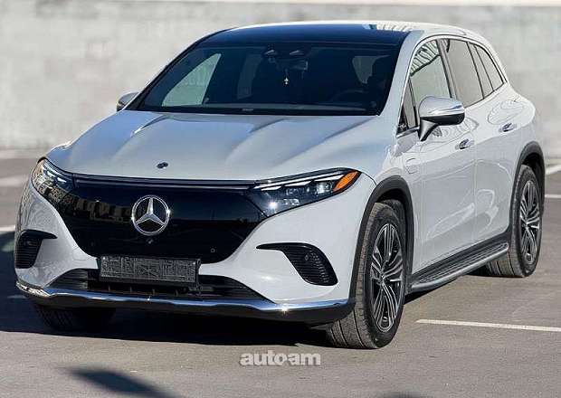 Mercedes-Benz EQS SUV