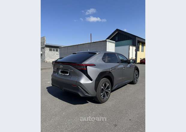 Toyota Bz4X