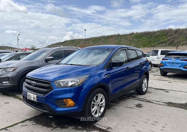 Ford Escape 2019 — photo 1