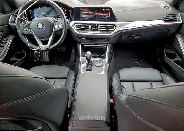 BMW 330