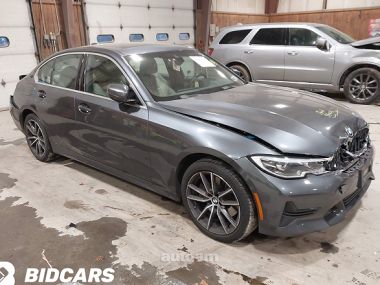 BMW 330  2021 