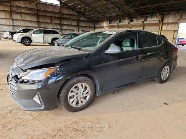 Hyundai Elantra  2020 
