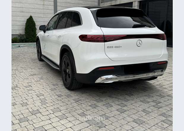 Mercedes-Benz EQS SUV