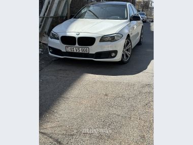 BMW 523  2011 