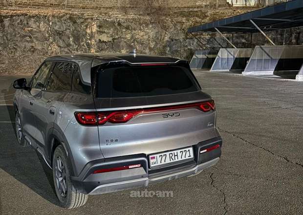 BYD Yuan Up