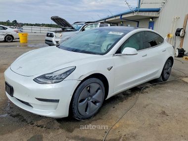 Tesla Model 3  2019 