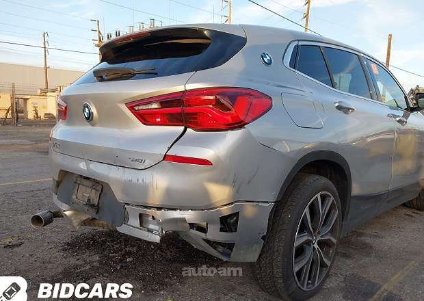 BMW X2
