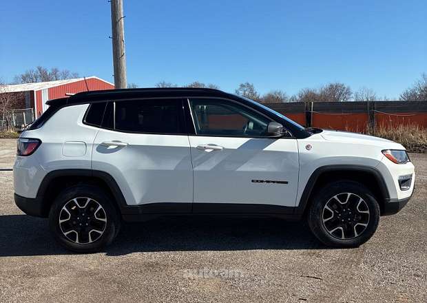 Jeep Compass 2021 — լուսանկար 11