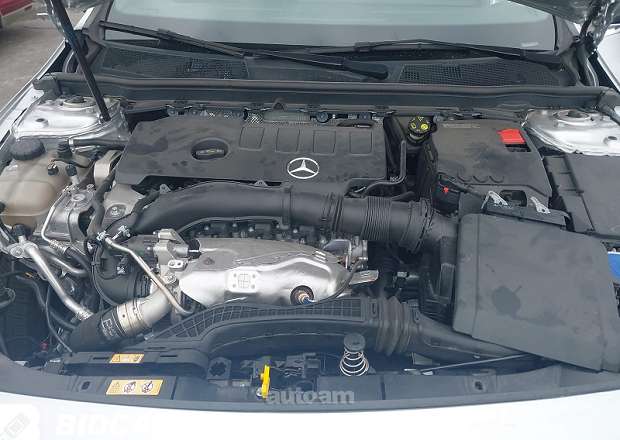 Mercedes-Benz CLA 250