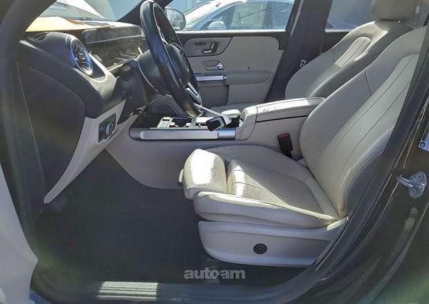 Mercedes-Benz GLB 250