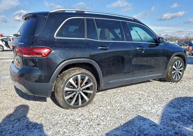 Mercedes-Benz GLB 250