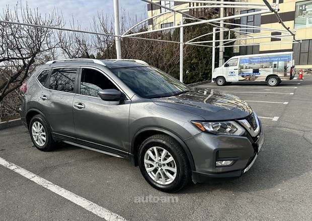 Nissan Rogue