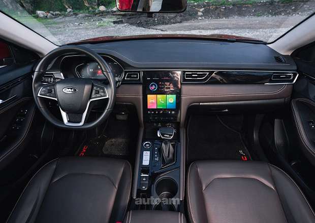 JAC J7