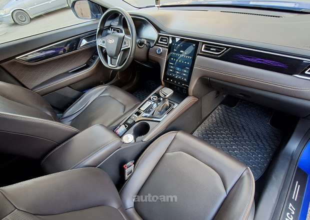 JAC J7