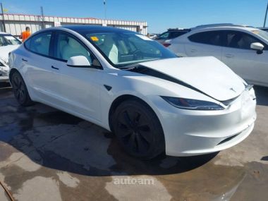 Tesla Model 3  2024 