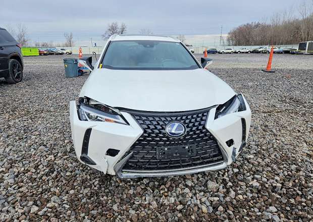 Lexus UX 200