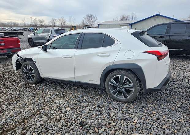 Lexus UX 200