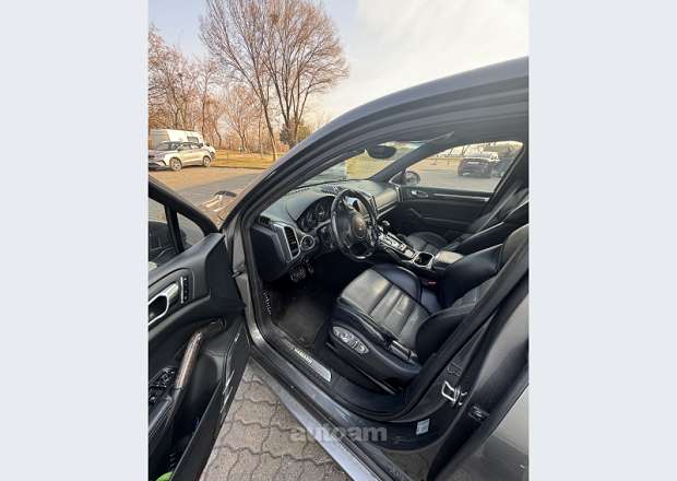 Porsche Cayenne 2012 — լուսանկար 4
