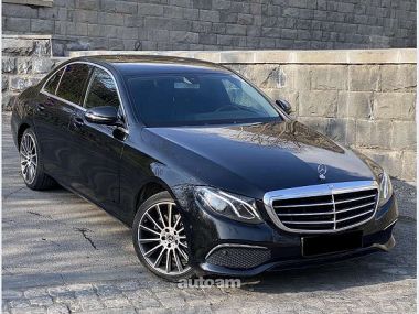 Mercedes-Benz E 200  2017 