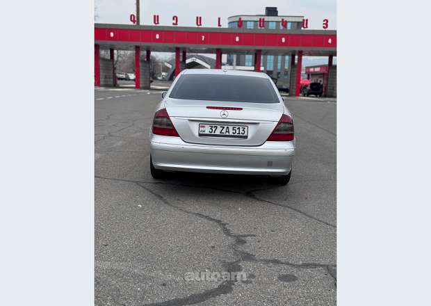 Mercedes-Benz E 350 2007 — լուսանկար 11