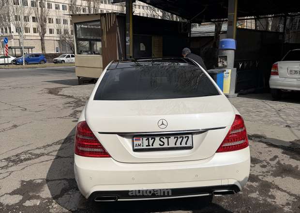 Mercedes-Benz S 350